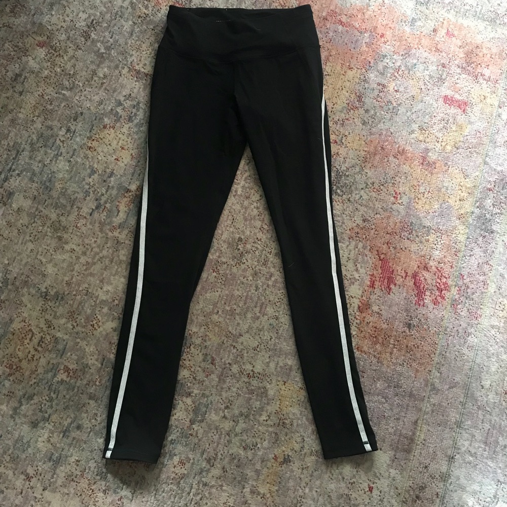 NWOT Victoria’s Secret mesh leggings